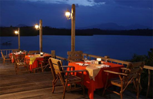 naya gawana resort restaurant banyuwedang hot spring